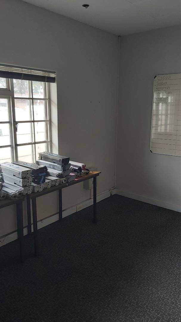 To Let commercial Property for Rent in Walmer Eastern Cape